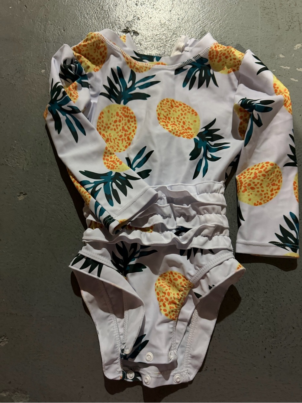 Kids Pineapple Print Long-Sleeve One-Piece Swimsuit - White & Yellow